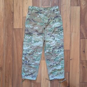 U.S. Army Insect Repellent Camo Pants (M)